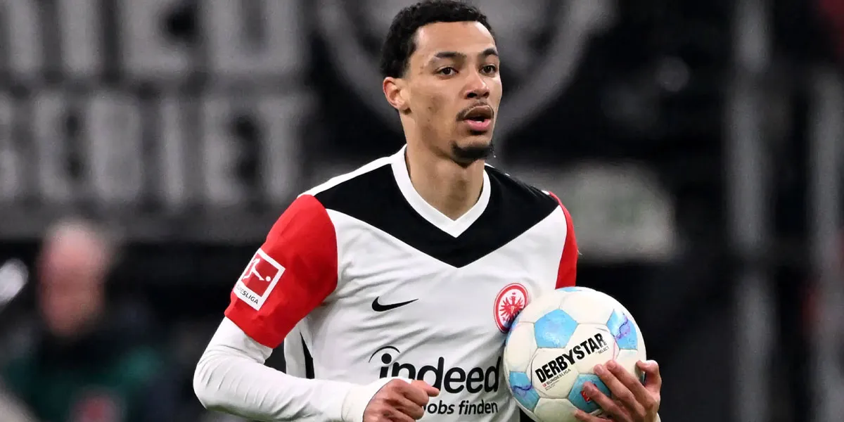 Man-United-Adakan-Pembicaraan-dengan-Hugo-Ekitike-dari-Eintracht-Frankfurt